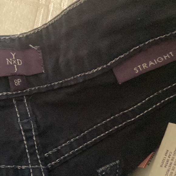 NYDJ 8P - Picture 4 of 5